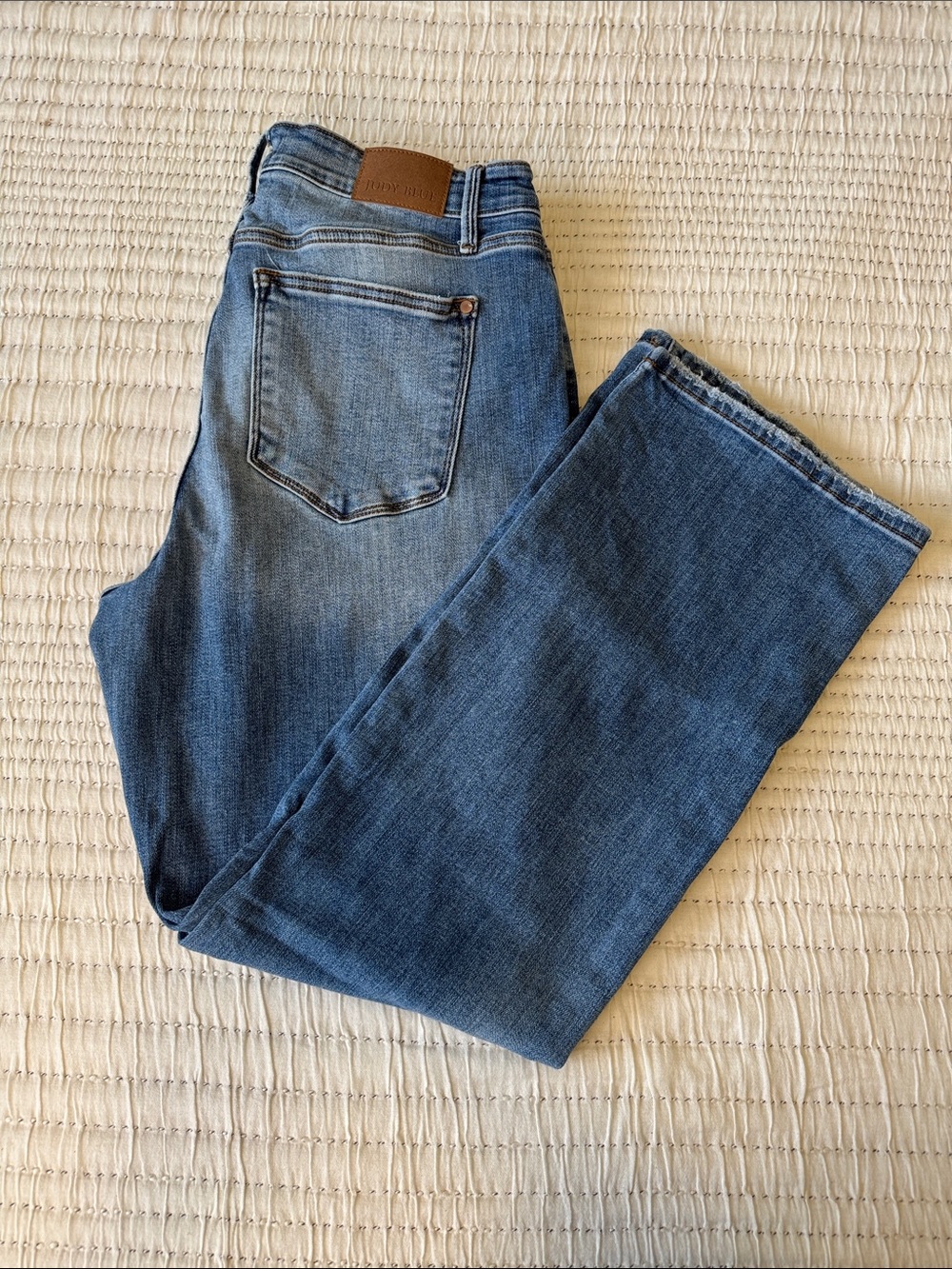 Judy Blue Medium Blue Bootcut Jeans